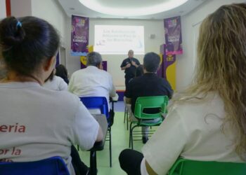 BRINDA ISIPD CONFERENCIA SOBRE DERECHOS HUMANOS PARA INFANTES CON DISCAPACIDAD