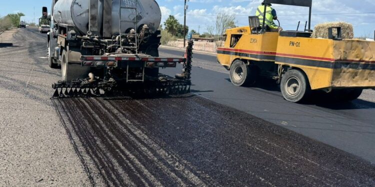 50% DE AVANCE EN TRABAJOS DE REENCARPETADO DE LA CARRETERA CIUDAD INSURGENTES A ZARAGOZA