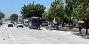 INVIERTE EL GOBIERNO DE BCS MÁS DE 2 MIL 174 MDP EN OBRAS VIALES