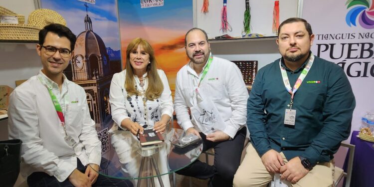 CONFIRMAN 2 RUTAS AÉREAS PARA LA PAZ DURANTE EL TIANGUIS DE PUEBLOS MÁGICOS