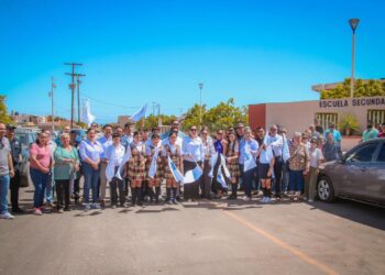 ENTREGA ALCALDESA OBRA DE PAVIMENTACIÓN DE LA CALLE DE LA SECUNDARIA TÉCNICA #24