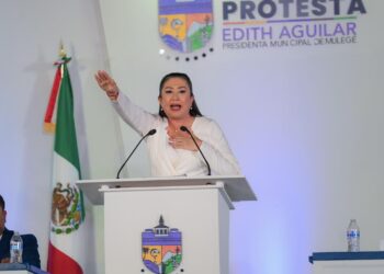 RINDE PROTESTA EDITH AGUILAR COMO PRESIDENTA MUNICIPAL DE MULEGÉ POR SEGUNDO PERIODO CONSECUTIVO
