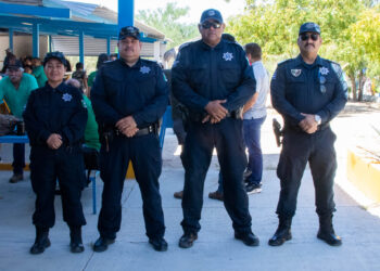 Ganan Policías Municipales terceros lugares en competencia de tiro