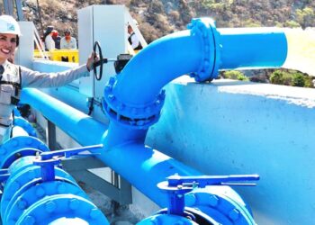 Logra en 3 años OOMSAPAS La Paz ingresar un 40% más de agua a la red