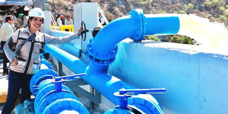 Logra en 3 años OOMSAPAS La Paz ingresar un 40% más de agua a la red