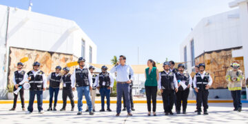 Más de 500 personas participan en simulacro de sismo realizado en el Palacio Municipal de La Paz