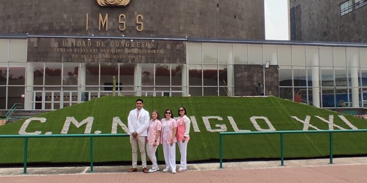 Recibe nutrióloga del IMSS Baja California Sur reconocimiento por mejor desempeño en productividad de nutrición