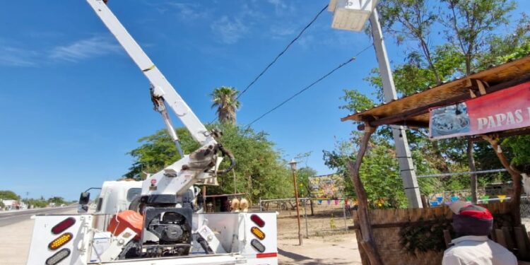 Rehabilita Servicios Públicos más de 120 luminarias en la ciudad y San Pedro