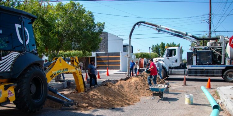 Se atendieron 232 fugas por el OOMSAPAS La Paz la semana pasada