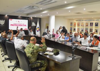 Se prepara Ayuntamiento de La Paz ante posible presencia de fenómeno hidrometeorológico 