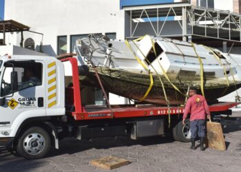 Se suma Ayuntamiento a la campaña de retiro de embarcaciones abandonadas en Bahía de La Paz