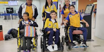 VIAJAN ATLETAS A LOS PARANACIONALES CONADE A OAXACA.
