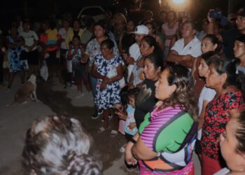 Gobierno de Los Cabos trabaja en conciliar problemas sociales entre familias y un particular en Cabo San Lucas