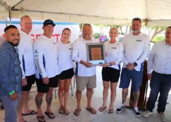 Reconocen en Cabo San Lucas a “Robert Bisbee” por sus aportaciones a la pesca deportiva