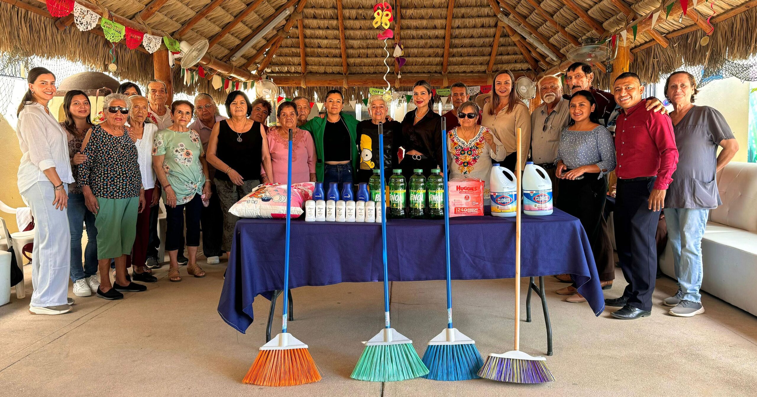 Recibe “Casa de Día, Casa de la Alegría” artículos de limpieza e higiene como donación del Grupo Salinas