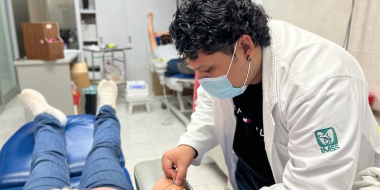 Invita IMSS BCS a jornada de donación de sangre