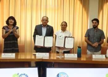 UABCS y Ponguinguiola A.C. firman convenio para impulsar proyectos de economía circular y manejo eficiente de residuos