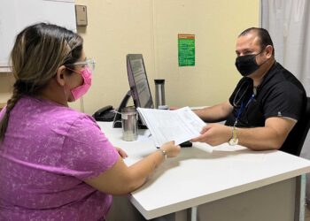 Cuenta IMSS Baja California Sur con tratamiento integral para afrontar la menopausia 