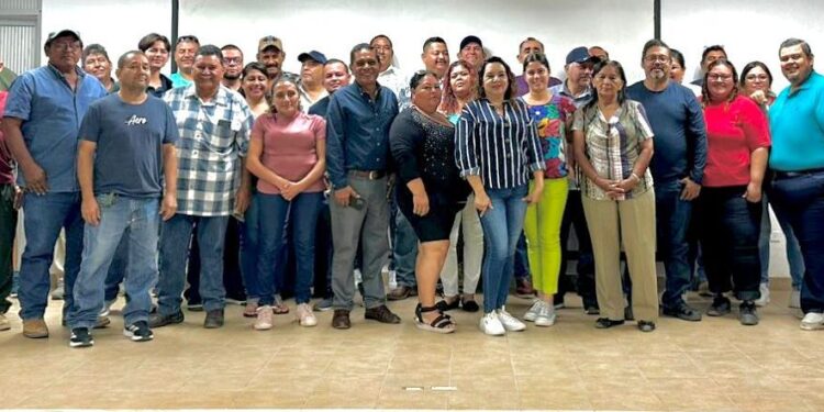 Capacitan a personal del rastro municipal en “Manejo Higiénico de Productos Cárnicos”