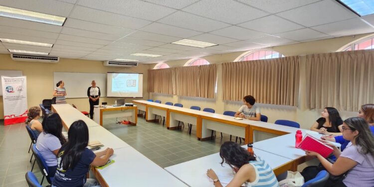 UABCS e ICATEBCS dieron inicio al curso “Introducción a la Lengua de Señas Mexicanas”