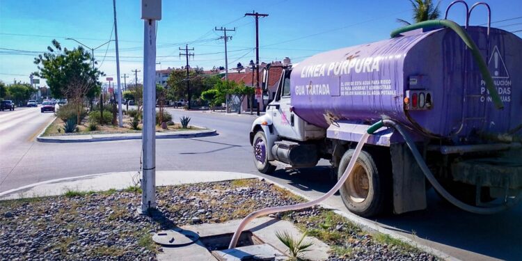 El cuidado del agua en La Paz se fomenta a través de la pipa púrpura