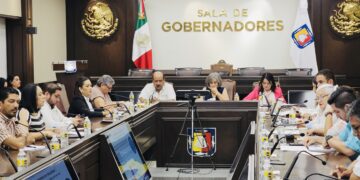 SESIONA LA JUNTA DE GOBIERNO DEL ISIFE; EVALÚAN AVANCES Y PRESUPUESTOS