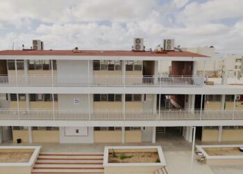 ATIENDE SECUNDARIA GENERAL 8 DE CABO SAN LUCAS MATRÍCULA DE 663 ESTUDIANTES