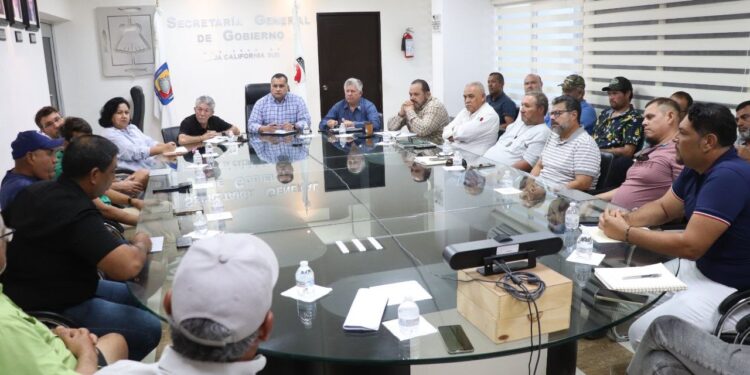 BRINDA ATENCIÓN SECRETARIO GENERAL DE GOBIERNO, A PRESTADORES DE SERVICIOS TURÍSTICOS DE LA PAZ