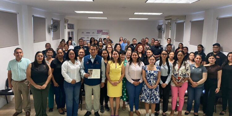 CAPACITA COMISIÓN PARA PREVENIR LATRATA DE PERSONAS, A 52 SERVIDORES PÚBLICOS DE LOS CABOS