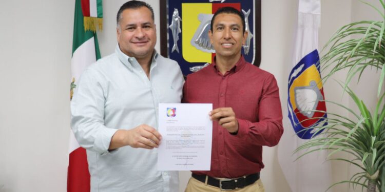 ENTREGA SECRETARIO GENERAL DE GOBIERNO NOMBRAMIENTO A REPRESENTANTE DEL ESTADO EN LOS CABOS