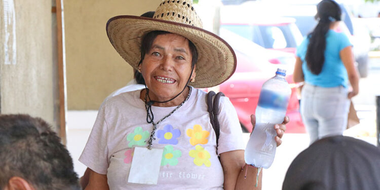 REITERAN TOMAR RECOMENDACIONES A LA POBLACIÓN, ANTE ALTAS TEMPERATURAS QUE CONTINÚAN EN BCS