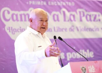 DIRIGE VÍCTOR CASTRO COSÍO PRIMER ENCUENTRO “CAMINO HACIA LA PAZ”, HACIA UNA VIDA SIN VIOLENCIA”