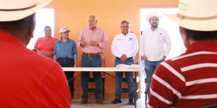 TRABAJAMOS EN LA UNIÓN DE LOS PUEBLOS PARA LOGRAR MAYOR DESARROLLO EN BCS: VMCC