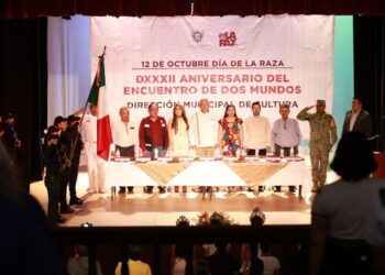 ENCABEZA GOBERNADOR DE BCS CONMEMORACIÓN DEL DÍA DE LA NACIÓN PLURICULTURAL
