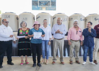Milena Quiroga encabeza entrega de apoyos sociales en zona rural y urbana