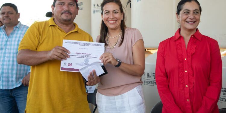 Milena Quiroga impulsa el bienestar social en la colonia Calafia