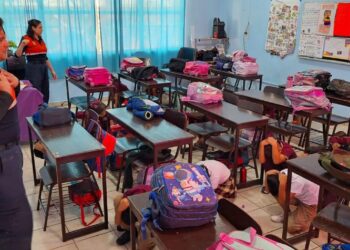Implementa Protección Civil pláticas preventivas de sismos en escuelas de Los Cabos