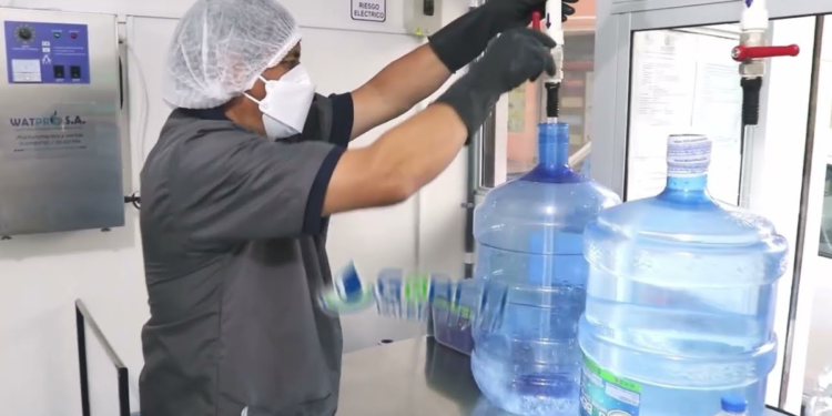 Alcaldesa de La Paz detectar sustancias potencialmente tóxicas en presa de la Buena Mujer