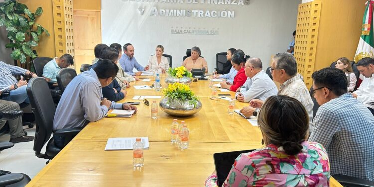 Trabaja Comisión de Asuntos Fiscales y Administrativos en armonización del marco legal en materia de firma electrónica