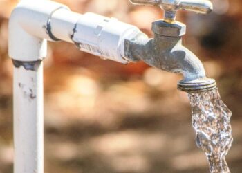 Suministra OOMSAPAS agua potable a 103 colonias de La Paz el 17 de octubre