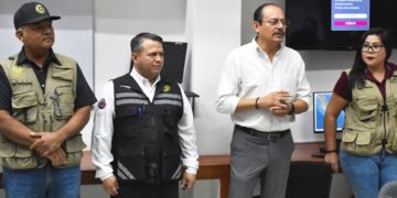 Visita Secretario General instalaciones de Protección Civil Municipal