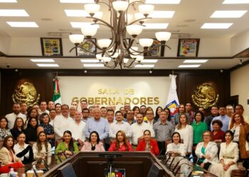 SE REÚNEN JUZGADORES DEL ESTADO CON  EL GOBERNADOR DE LA ENTIDAD