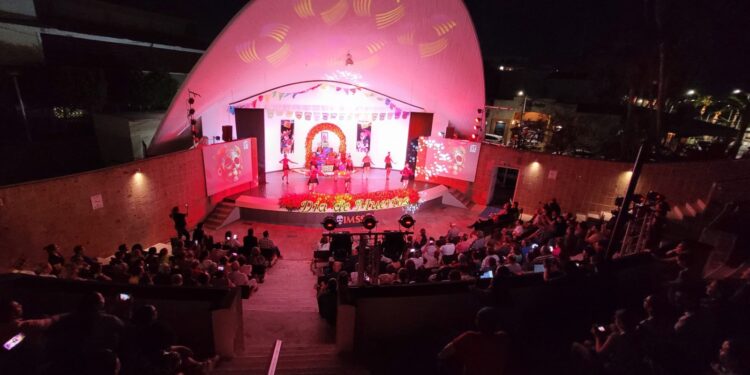 Celebra IMSS Baja California Sur Día de Muertos con festival artístico cultural