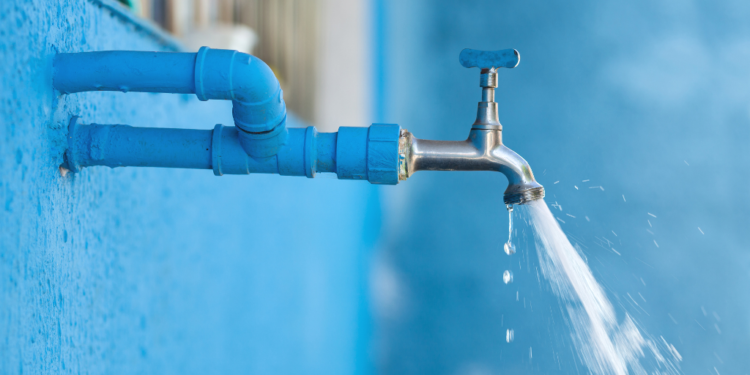 Abastece OOMSAPAS agua potable a 99 colonias de La Paz el 7 de noviembre