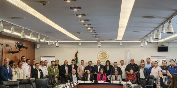 REUNIÓN HISTÓRICA EN EL SENADO PARA FORTALECER EL SECTOR PESQUERO DE BAJA CALIFORNIA SUR: VMCC
