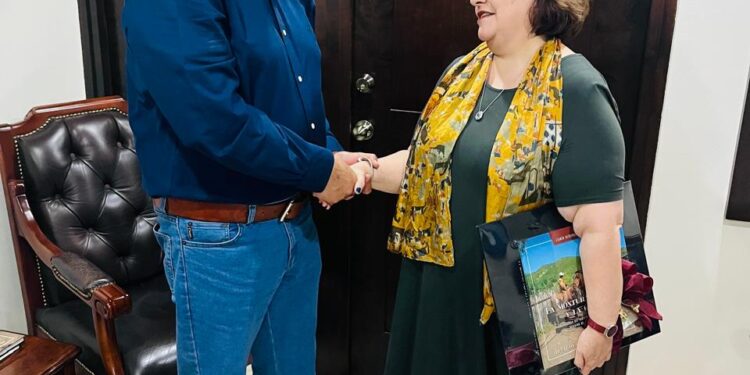 GOBERNADOR VMCC RECIBE A EMBAJADORA DE MÉXICO EN ALEMANIA