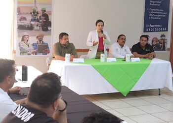 IMPARTE COEPRA CAPACITACIÓN A PARAMÉDICOS Y POLICÍAS SOBRE MANIOBRAS PARA RESCATE NÁUTICO