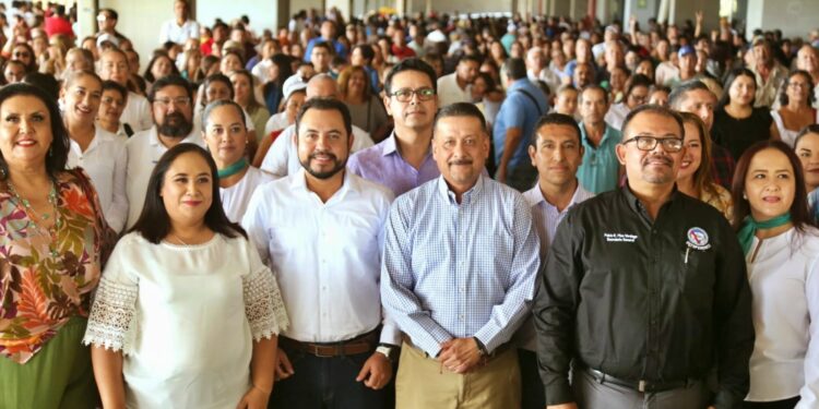 Destaca alcalde Christian Agúndez Importancia de la unidad y el compromiso con la Base Trabajadora