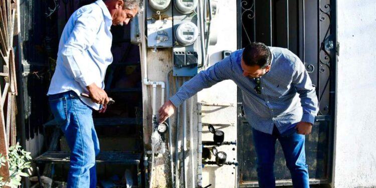 DIRECTOR GENERAL DE OOMSAPAS REALIZÓ RECORRIDO DE EVALUACIÓN DEL SISTEMA DE TANDEO Y SUMINISTRO DE AGUA