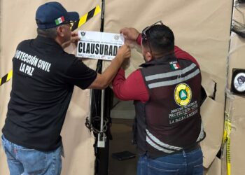 Protección Civil Municipal clausura local temático por incumplimiento de medidas de seguridad